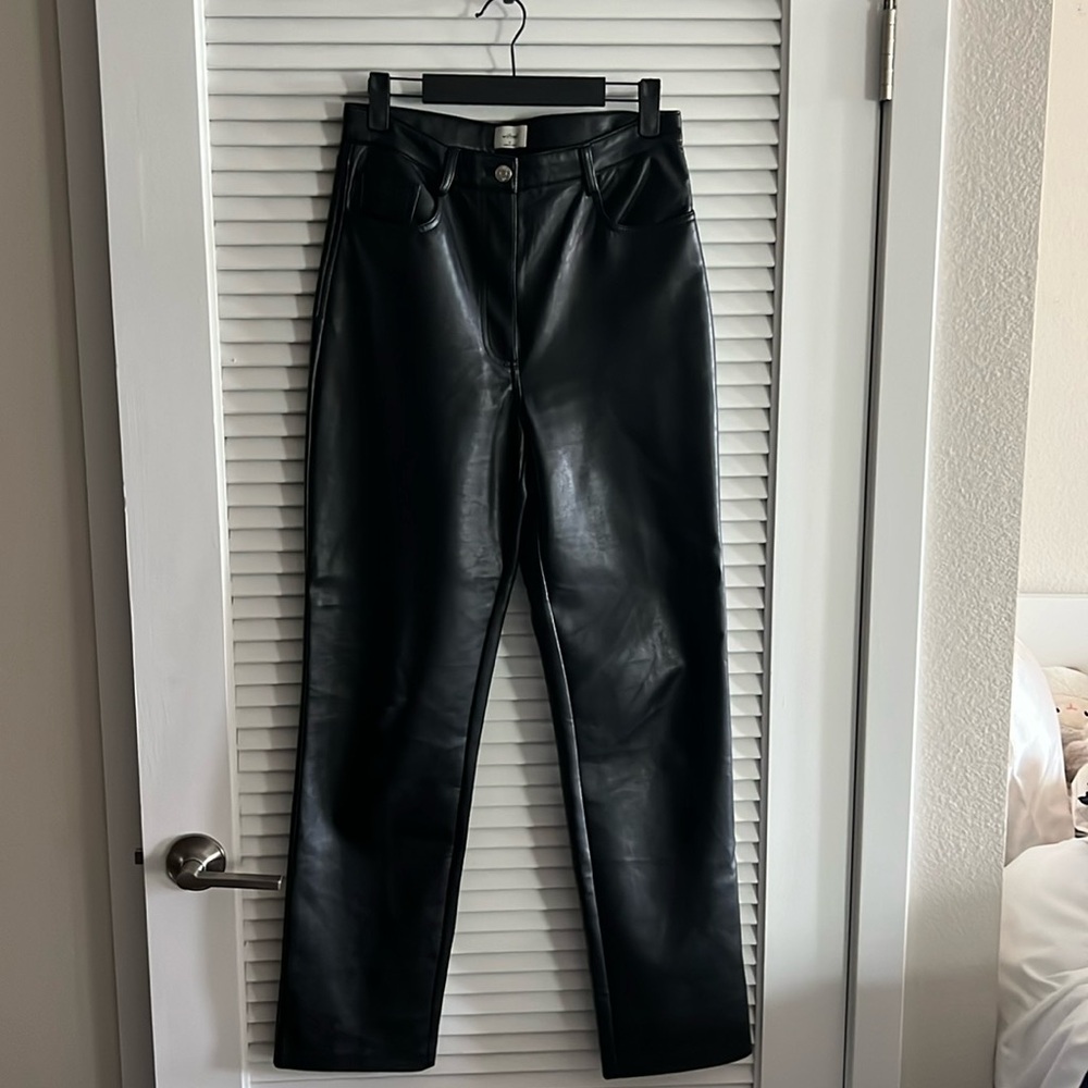 Aritzia Melina pant